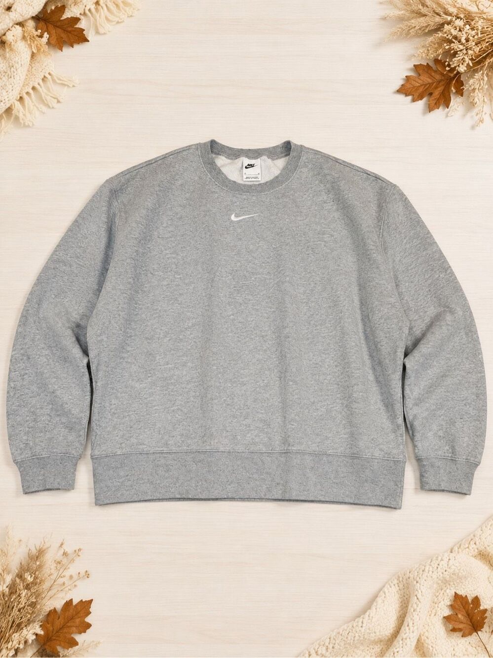 Nike Women’s 2X Gray Fleece Crewneck Sweatshirt Swoosh Boxy Cropped Plus